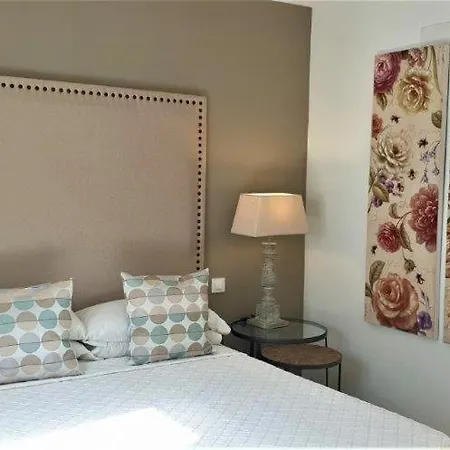 Luxury House Golden Mile