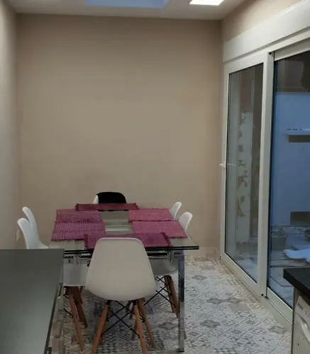 Дом отдыха Luxury House Golden Mile