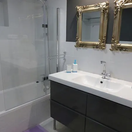 Luxury House Golden Mile *