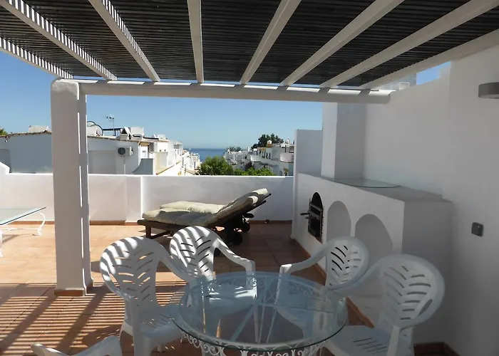 Luxury House Golden Mile *