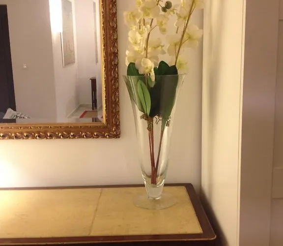 Luxury House Golden Mile Будинок відпочинку