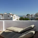 Luxury House Golden Mile *