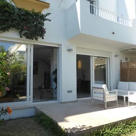 Luxury House Golden Mile