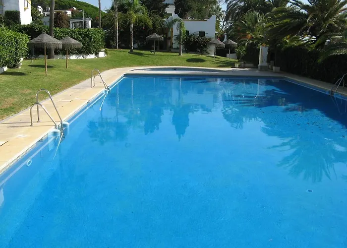 Luxury House Golden Mile *